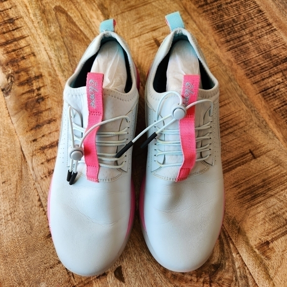 CLOVE Sneakers Size Men 9M And 10.5M Women’s - Picture 1 of 10